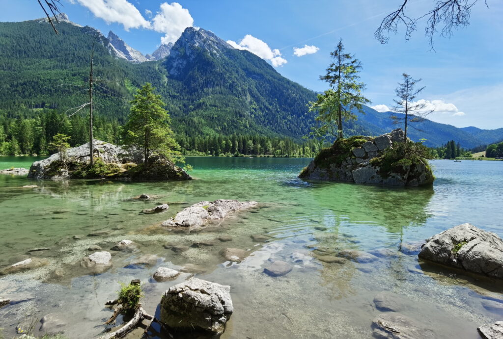 Bergsee in Bayern den du wirklich sehen solltest: Der Hintersee in Ramsau